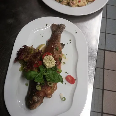 Ξενοδοχείο & Restaurant Zur Weintraube