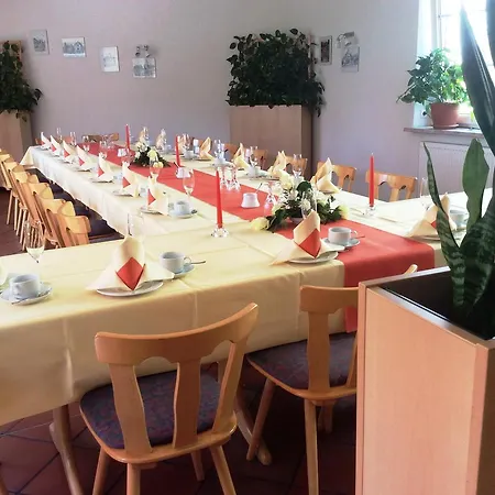 & Restaurant Zur Weintraube Hotel Jena