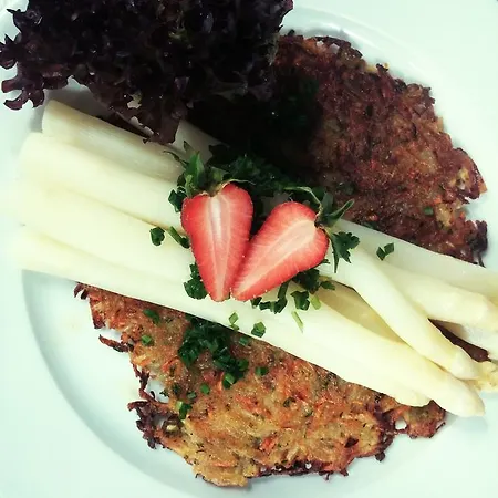 Ξενοδοχείο & Restaurant Zur Weintraube 3*