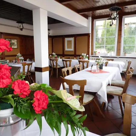 & Restaurant Zur Weintraube