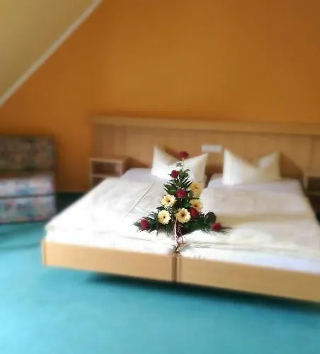 Hotel & Restaurant Zur Weintraube