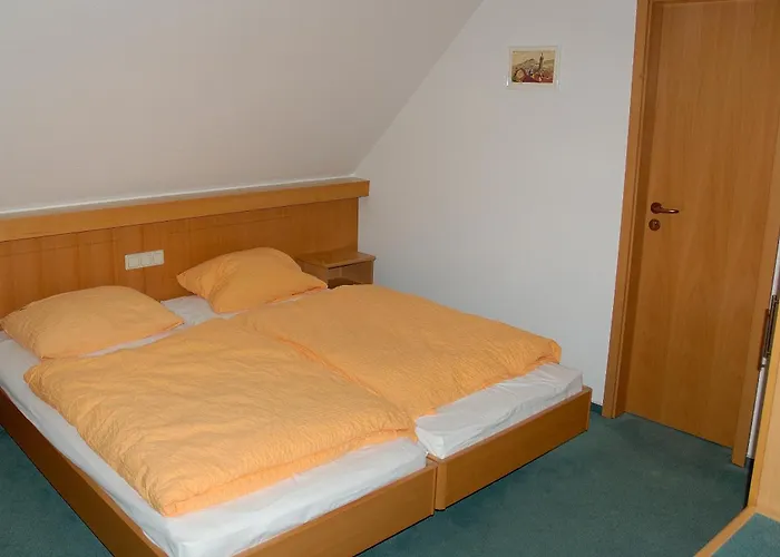 & Restaurant Zur Weintraube Hotel 3*